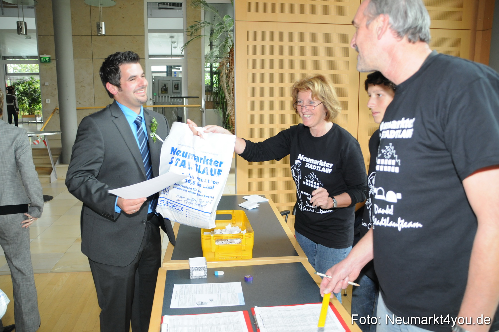 0097 Stadtlauf Neumarkt 2008